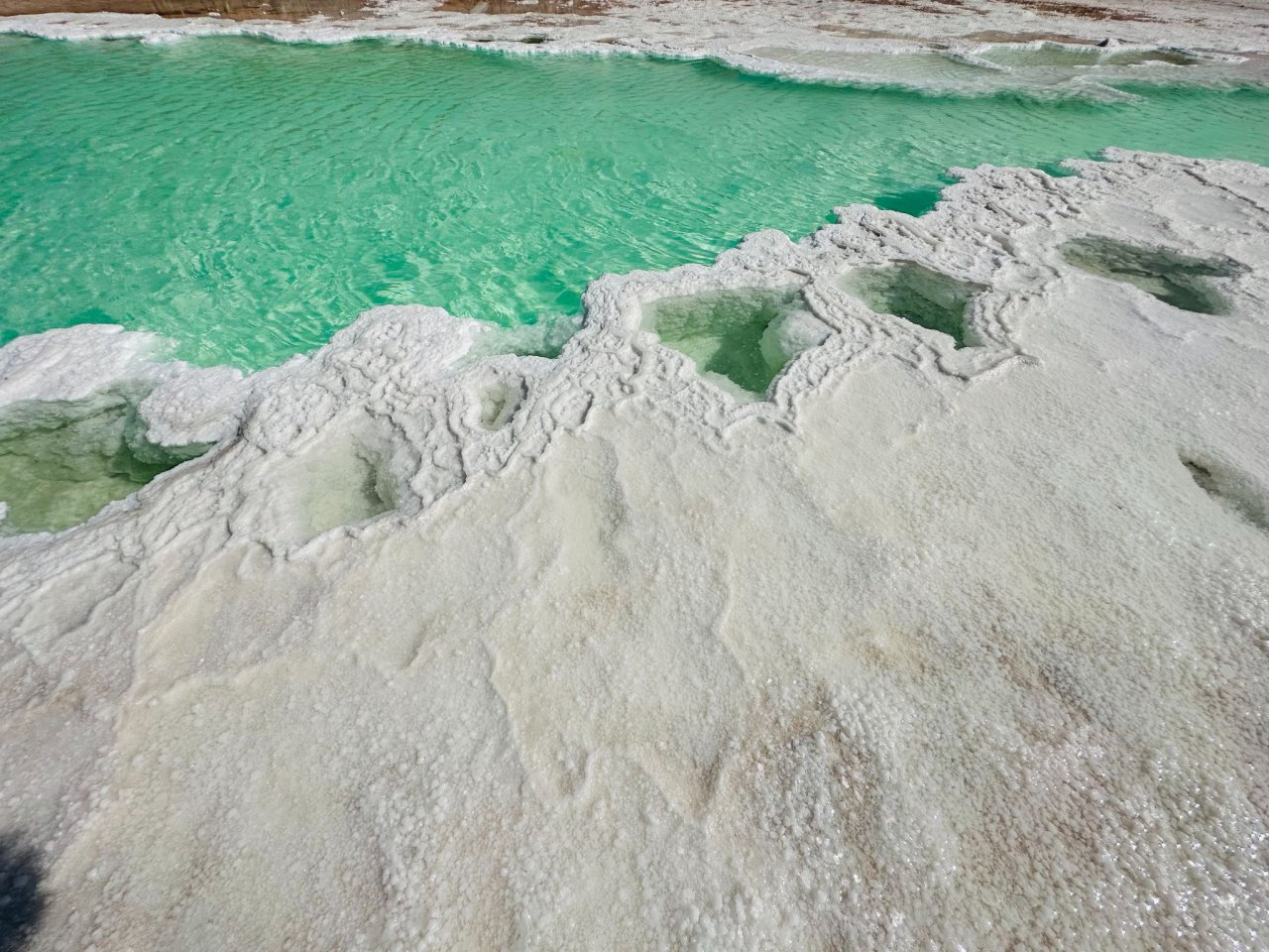 Abu Dhabi Salt Lake